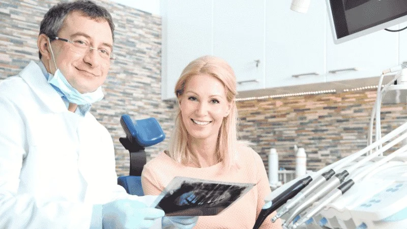 Consulting With a Cosmetic Dentist